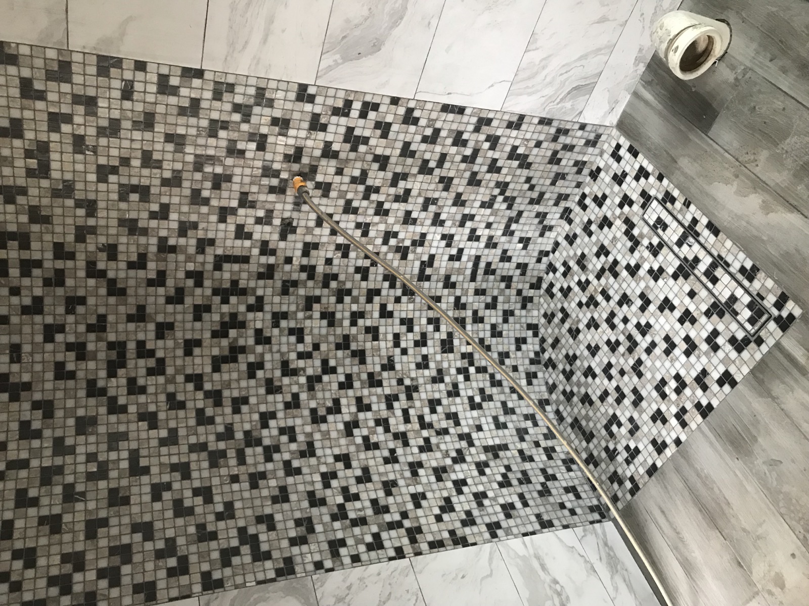 Mosaic tiling installation